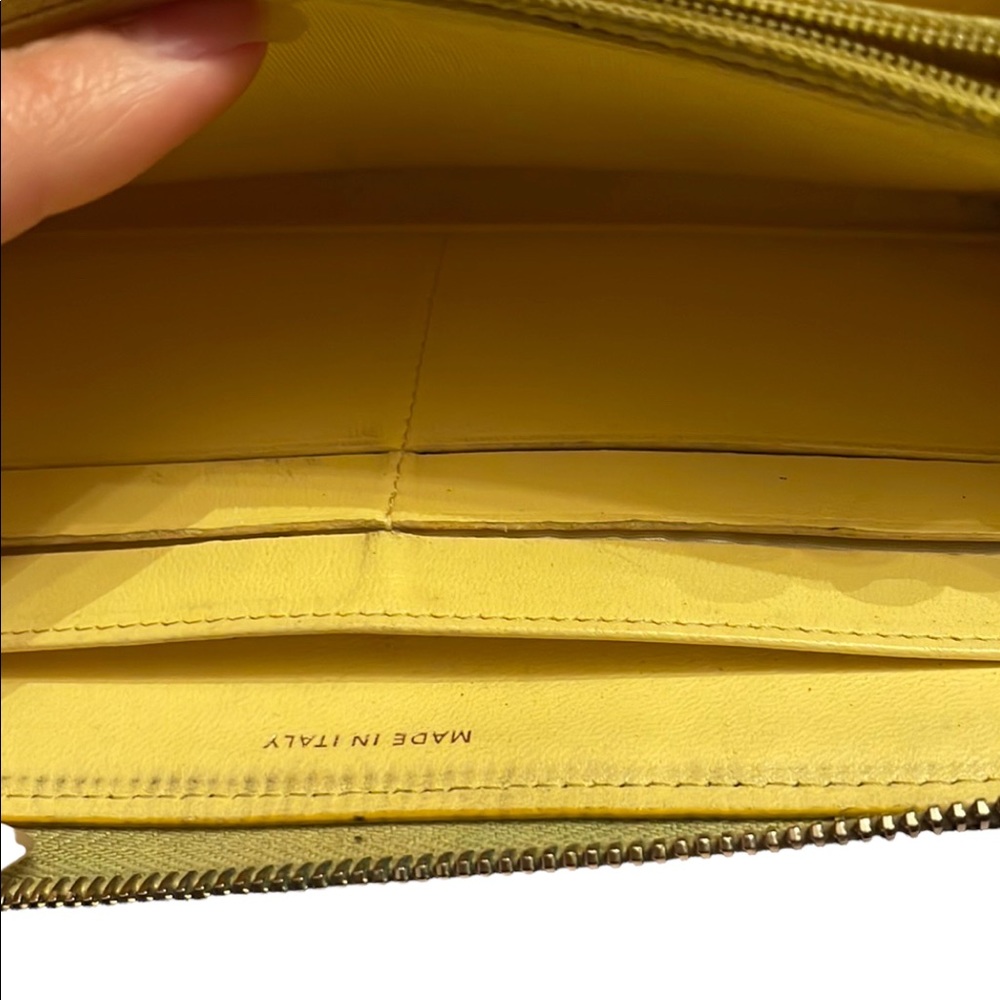 CHANEL Black Wallet (Yellow interior) - Picture 7 of 11